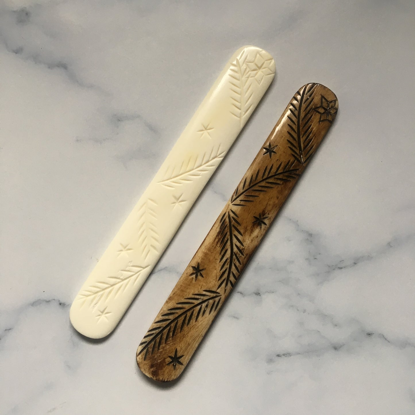 Hand craft bone folder- Set of 2- No colour issue