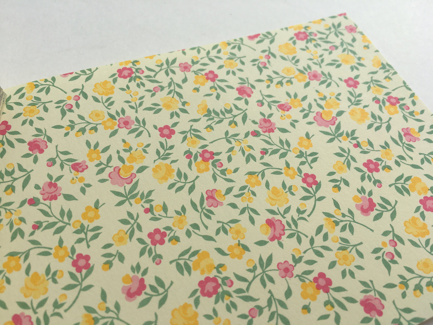 Italian Decorative Paper- 100 GSM Thick paper for bookbinding- Suitable for book covers and end sheets- TBBID19