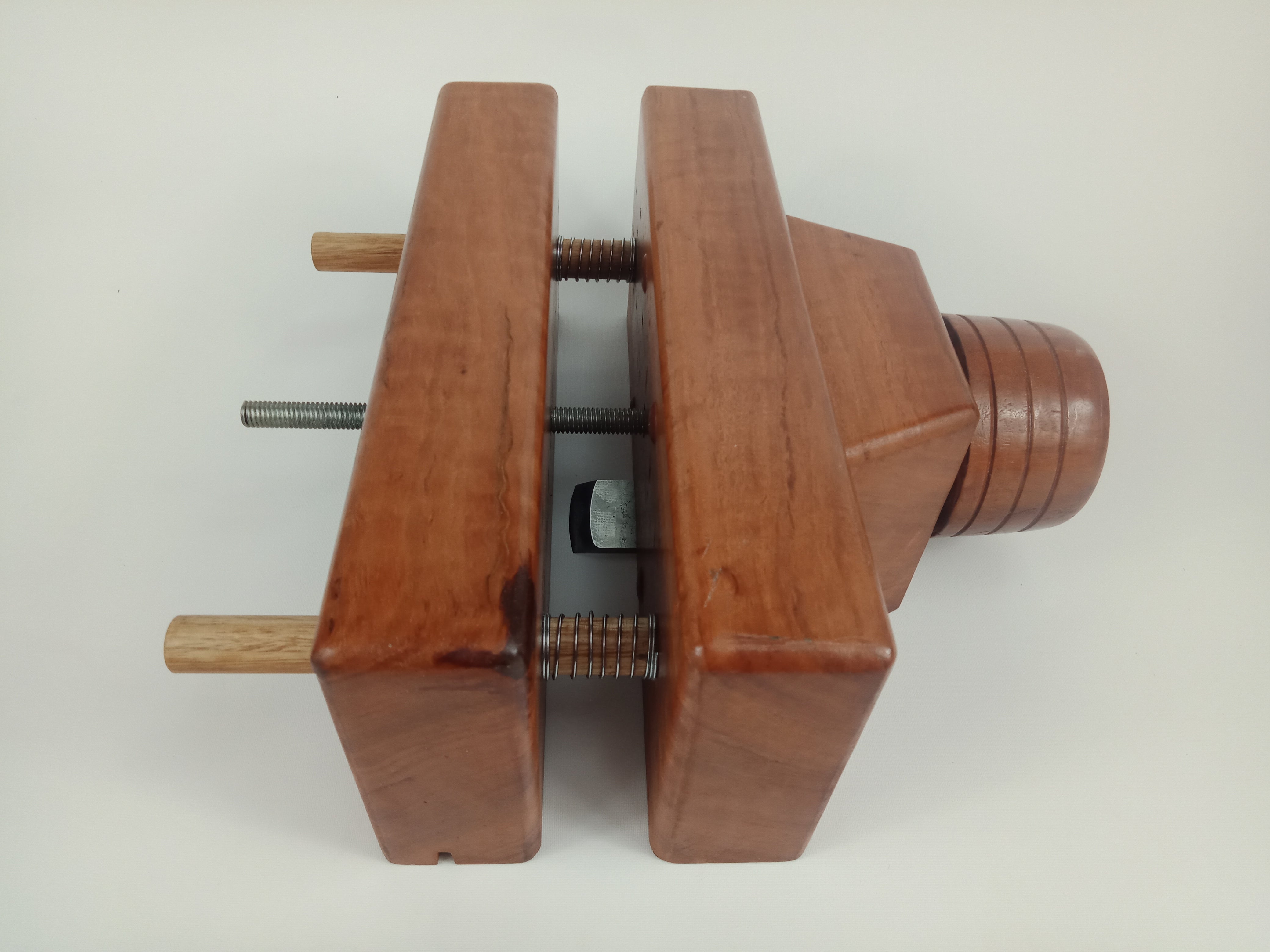 Bookbinding Device Bookbinding Equipment – Traditional BookBinding