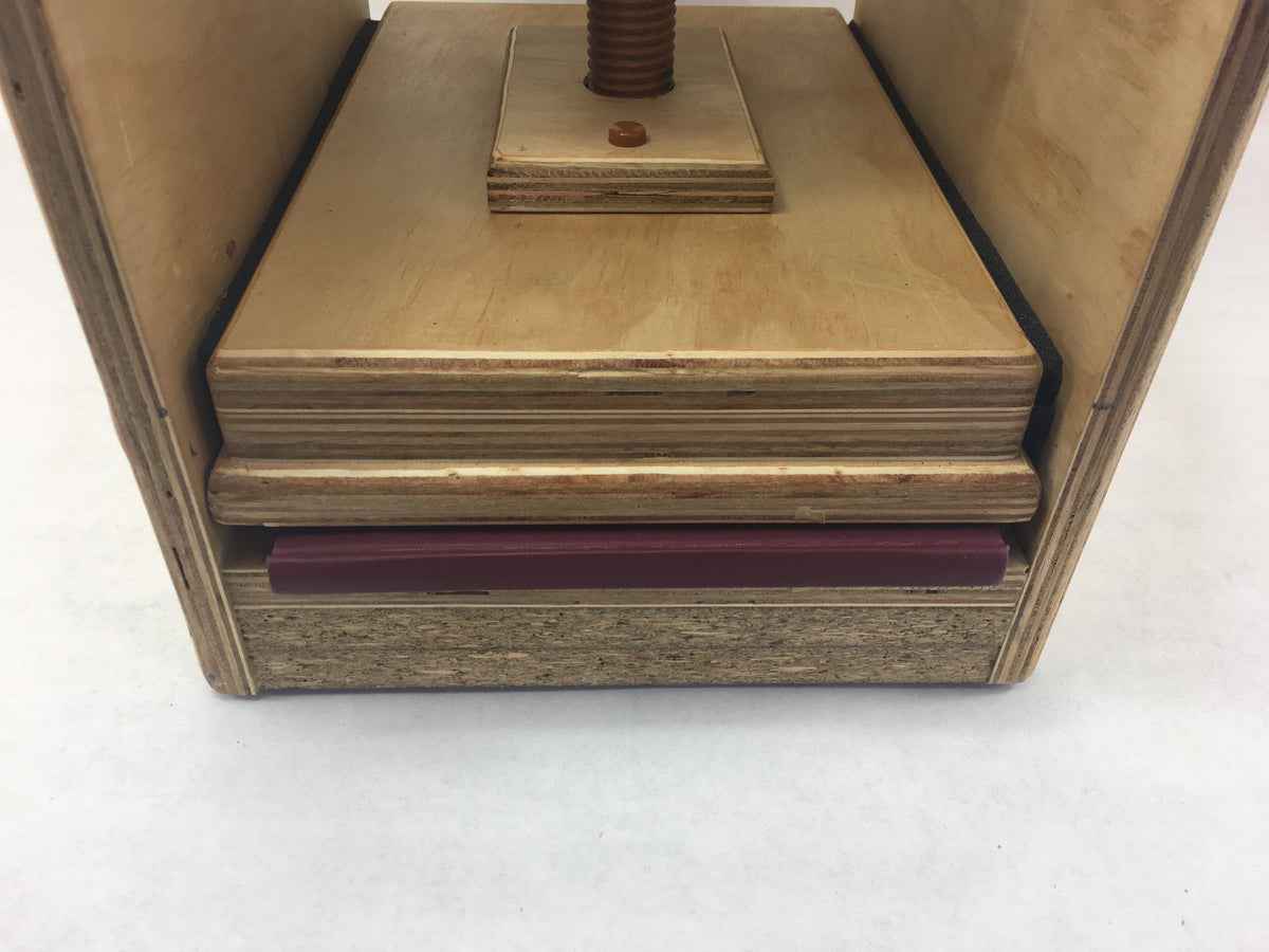 Bookbinding Press Types Bookbinding wooden nipping press – Traditional BookBinding